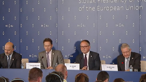 Klaus Regling at Eurogroup Press Conference 9 September 2016-724-466